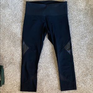 Lorna Jane Leather Accent 7/8 Tight